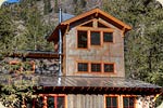 Modern cabin built in mazama